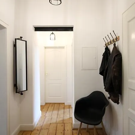 Secret Hideaways Zentrales Newyork-designapartment Mit 2 Betten Nahe Messe L Flughafen